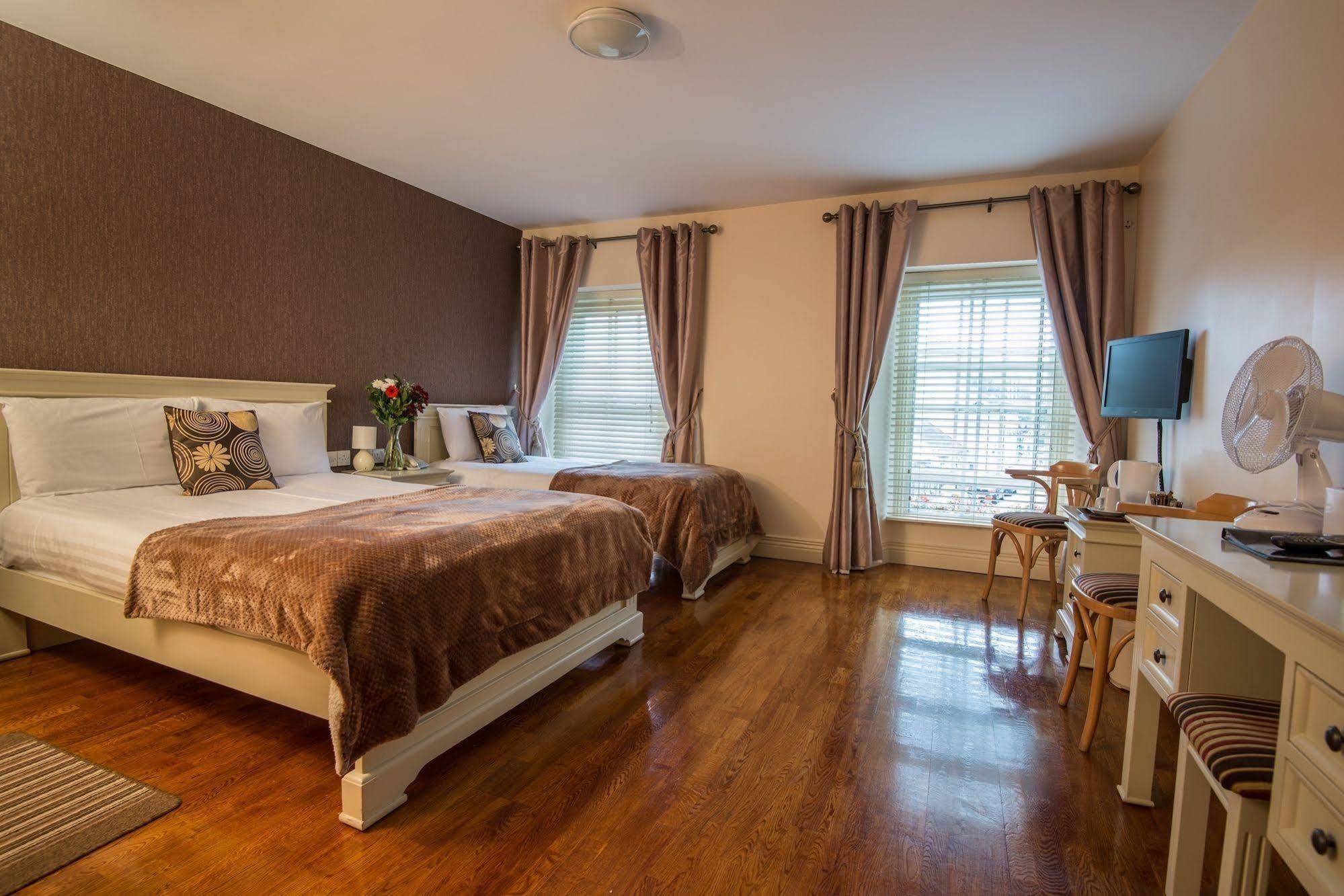Muskerry Arms Bar And B&B Blarney Kültér fotó