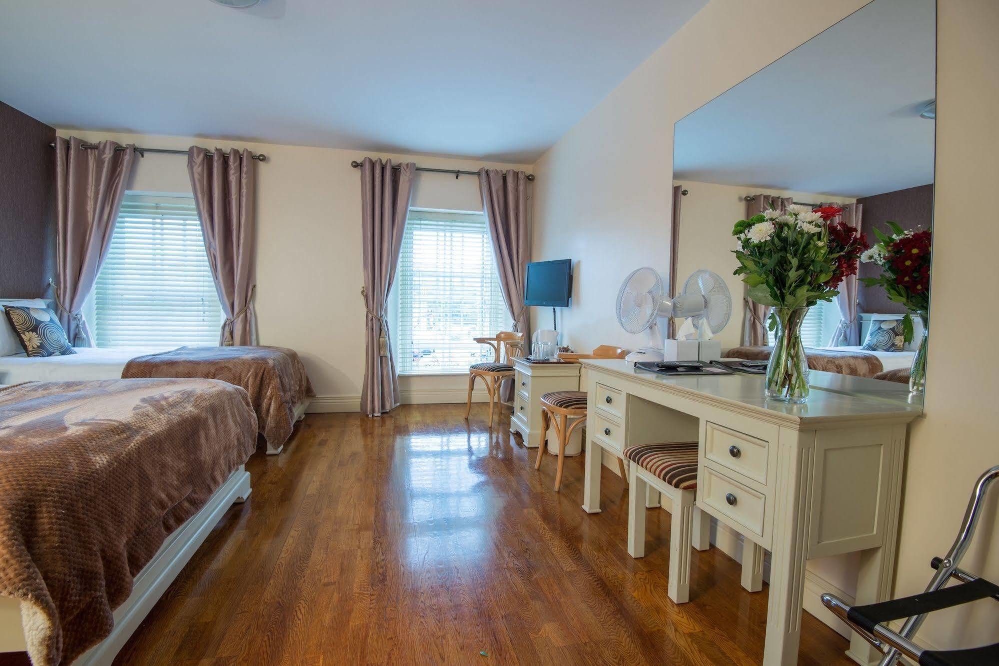 Muskerry Arms Bar And B&B Blarney Kültér fotó