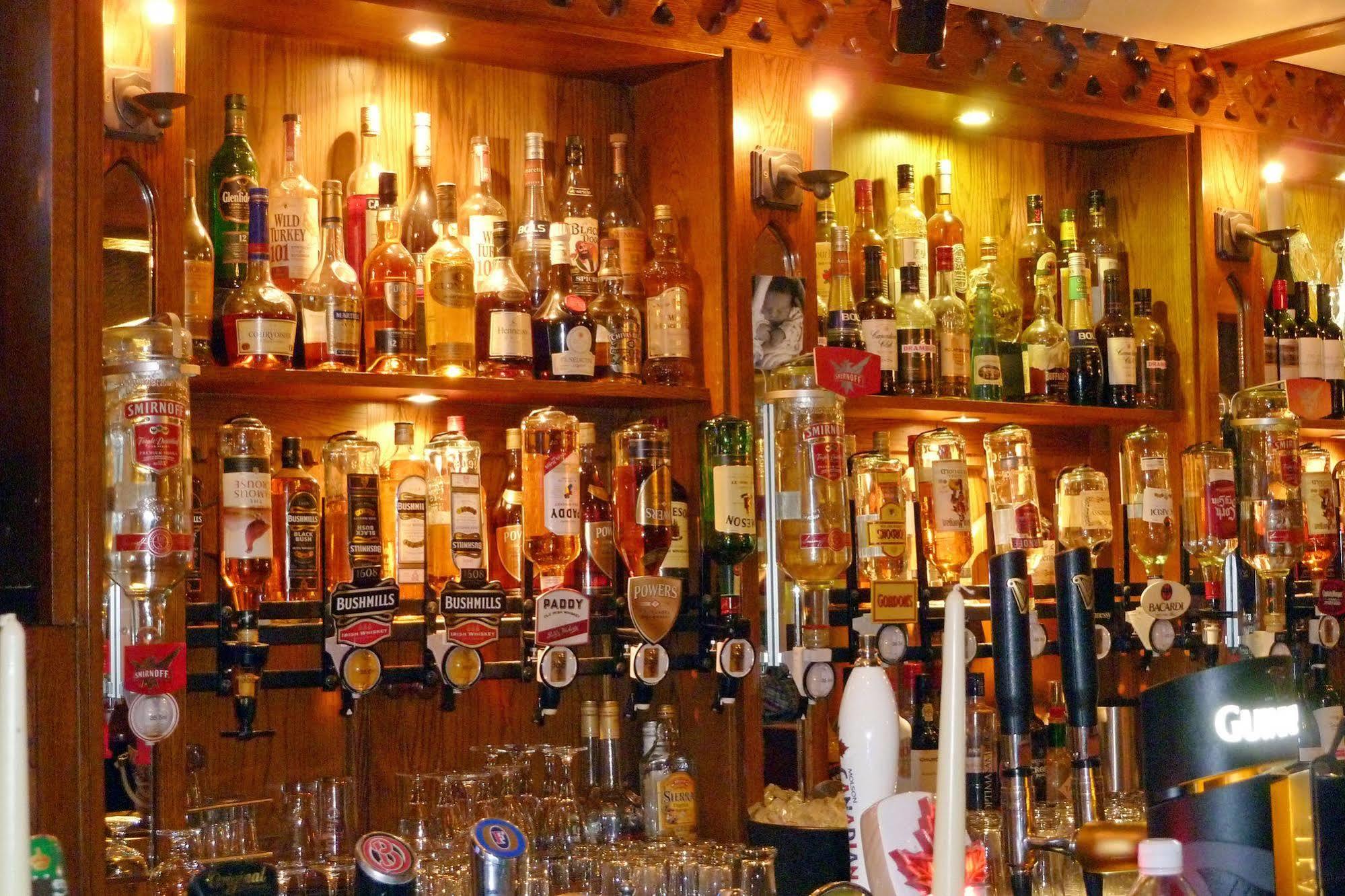 Muskerry Arms Bar And B&B Blarney Kültér fotó